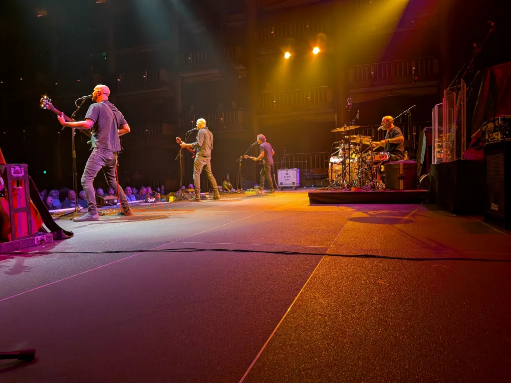Vertical Horizon