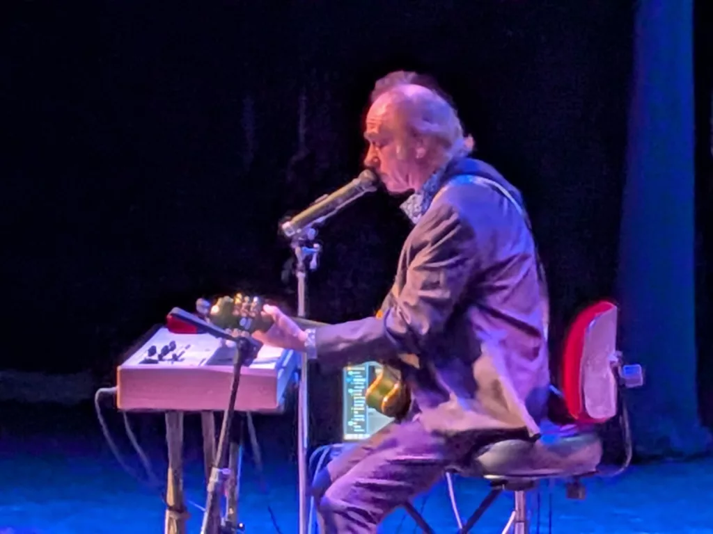 Jeff Allan Ross on Keyboards.