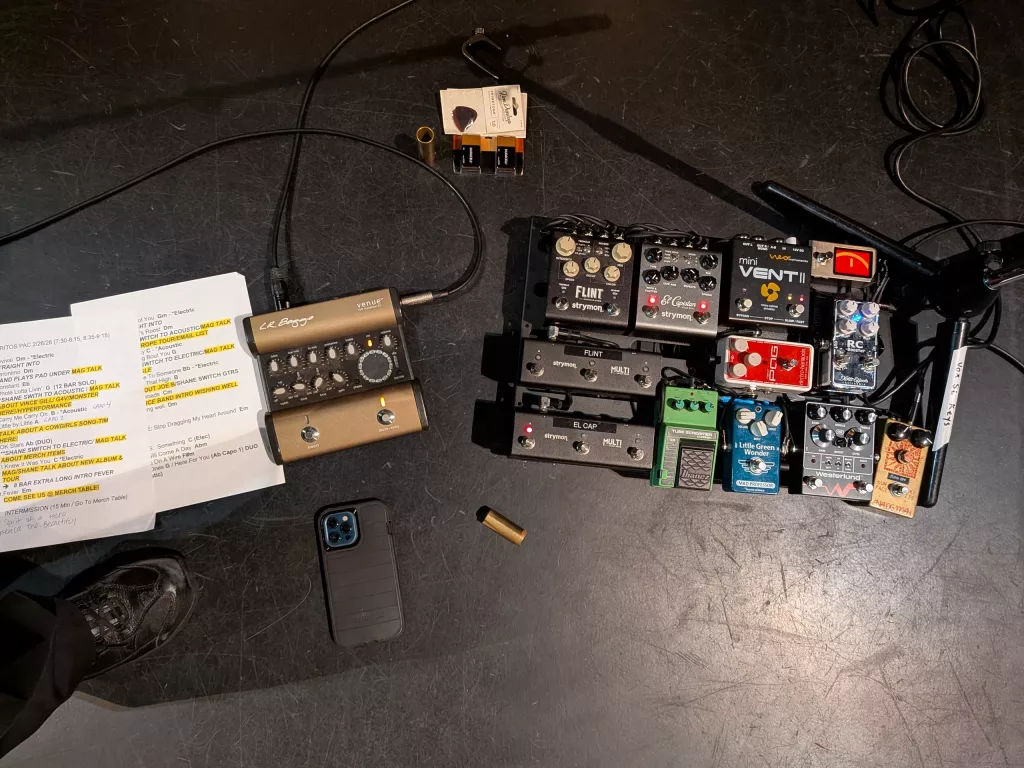 Shane Henry's guitar pedal board