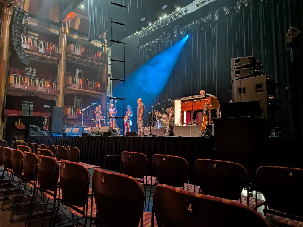Kenny Wayne Shepherd Load In / Sound Check