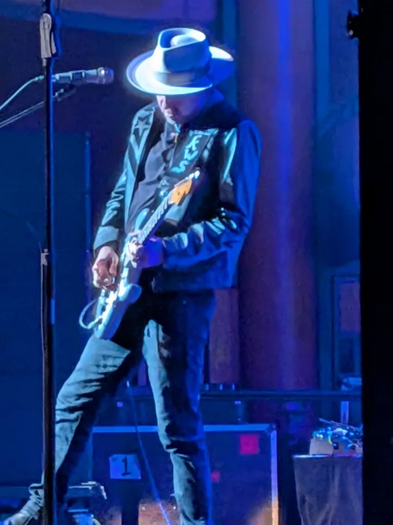 Kenny Wayne Shepherdon stage